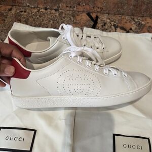 Gucci Classic White Lace-Up Sneakers